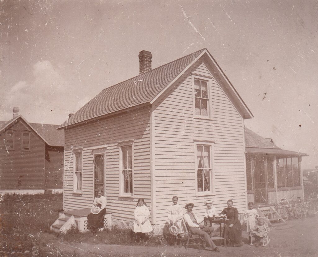 Ringwalls in Cooperstown 1899